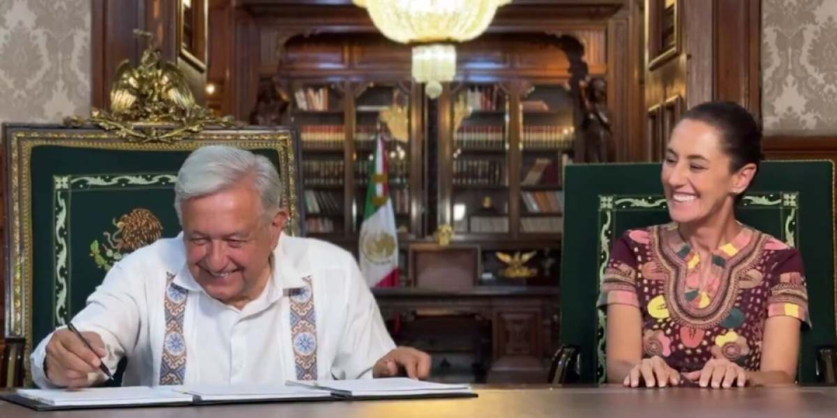 Firma AMLO decreto de Reforma Judicial, Sheinbaum atestigua