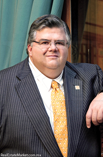 Agustín Carstens Gobernador del Banco de México.