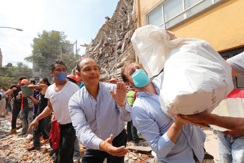 Real Estate,La solidaridad se volcó en cadenas de rescate y apoyo. 