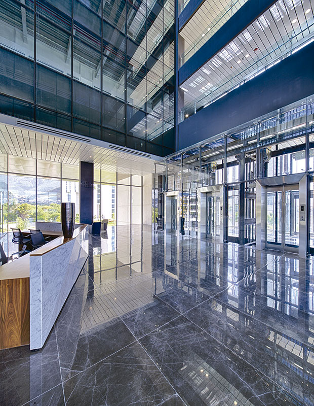 Real Estate Market, Monterrey, IDEI, Lobby Saqqara Offices 