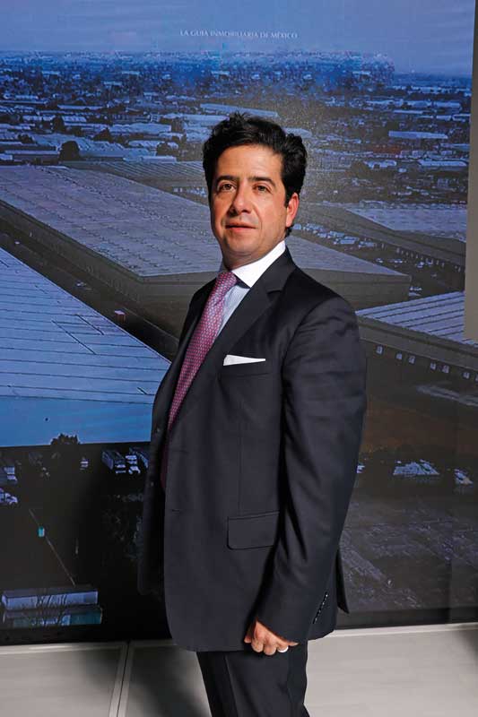 Real Estate Market,Real Estate,Real Estate Market &amp; Lifestyle,¿Existe futuro promisorio?,Carlos Pantoja, Carlos Pantoja, Socio Líder de la Industria de Construcción,<br />Hotelería y Bienes Raíces en Deloitte México.