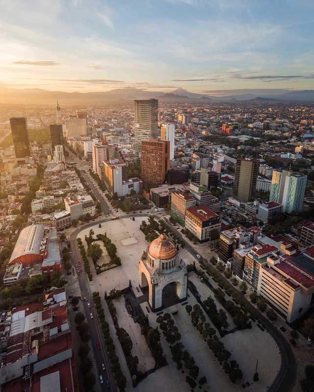 Real Estate,Real Estate Market &amp;amp; Lifestyle,Real Estate México,Smart Cities,Economía estancada, el reto es repuntar, Monumento a la Revolución, cdmx.