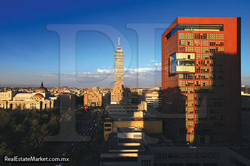 Av. Juárez, arterial que alberga importantes inmuebles como el tribunal de justicia del D.F., SRE, palacio de bellas Artes y la torre Latinoamericana