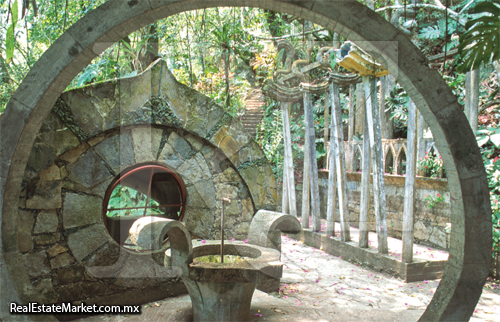 Construcción circular en Xilitla, San Luis Potosí