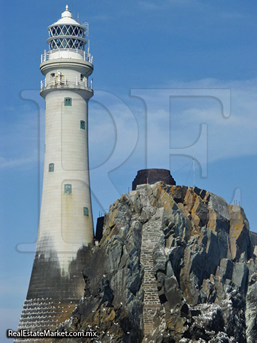 Faro de Bell Rock, Arbroath, Escocia