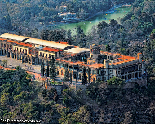 Vista Áerea del Castillo  Chapultepec. Ciudad de México