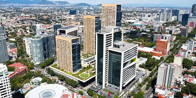 Empresas globales consolidan operaciones con nuevas sedes corporativas