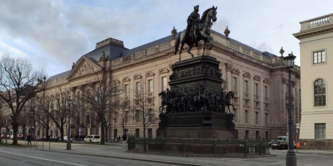 Berlín impulsa un modelo urbano que preserva su legado y reduce emisiones