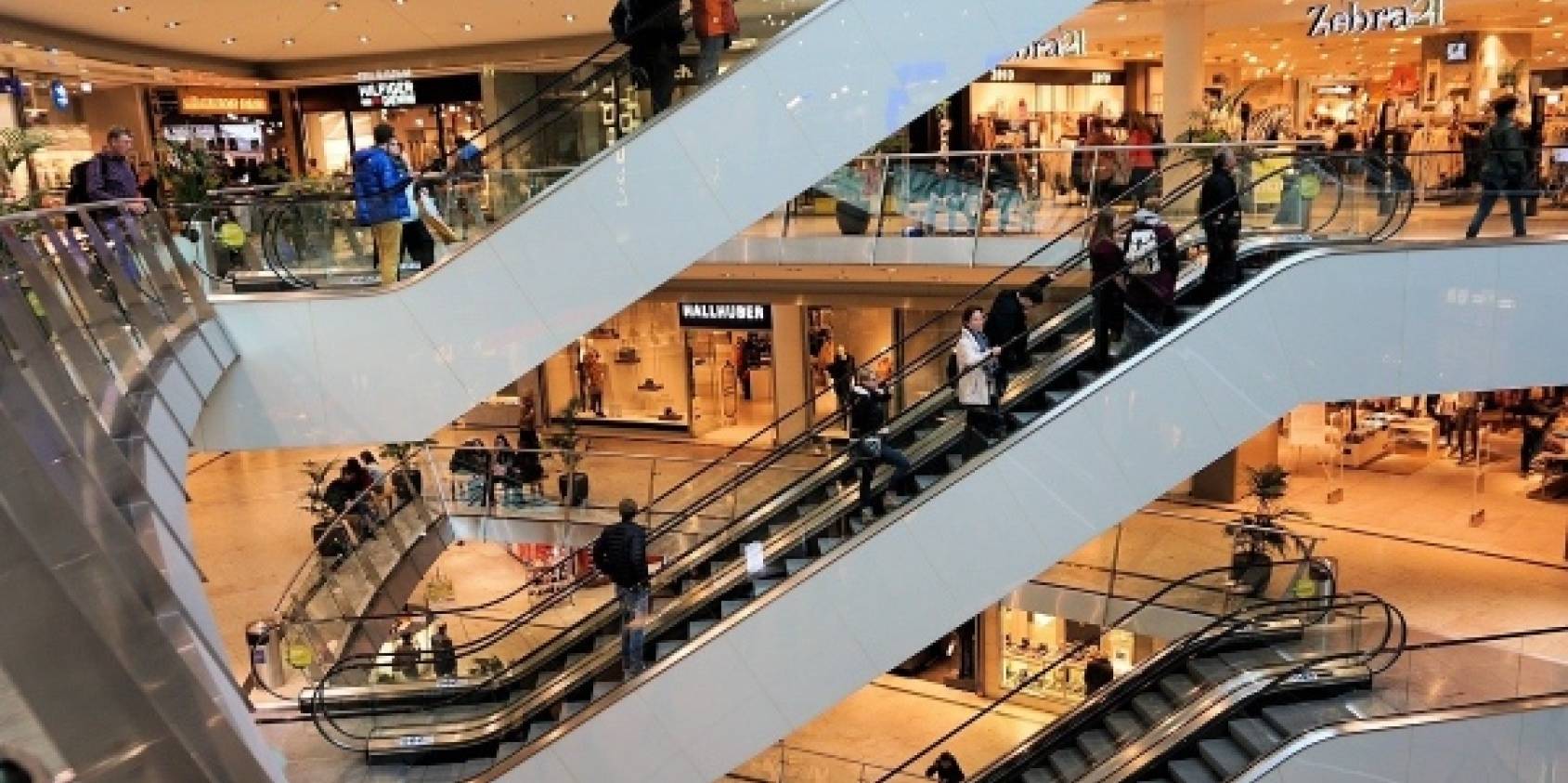 Consumo pierde dinamismo en 2T; enfrentará presión en los próximos meses
