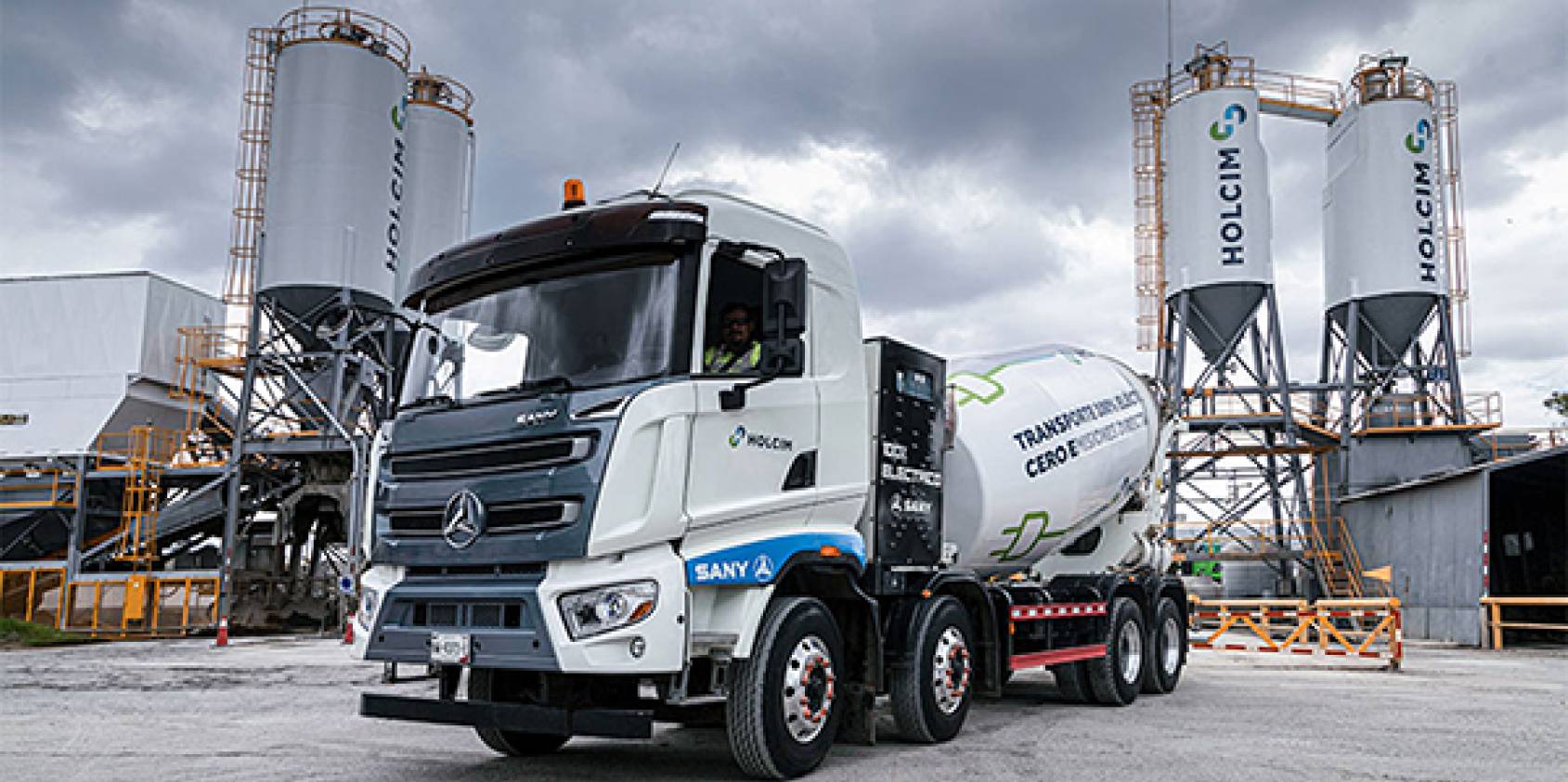 Holcim inaugura la primera planta de concreto 100% eléctrica en México