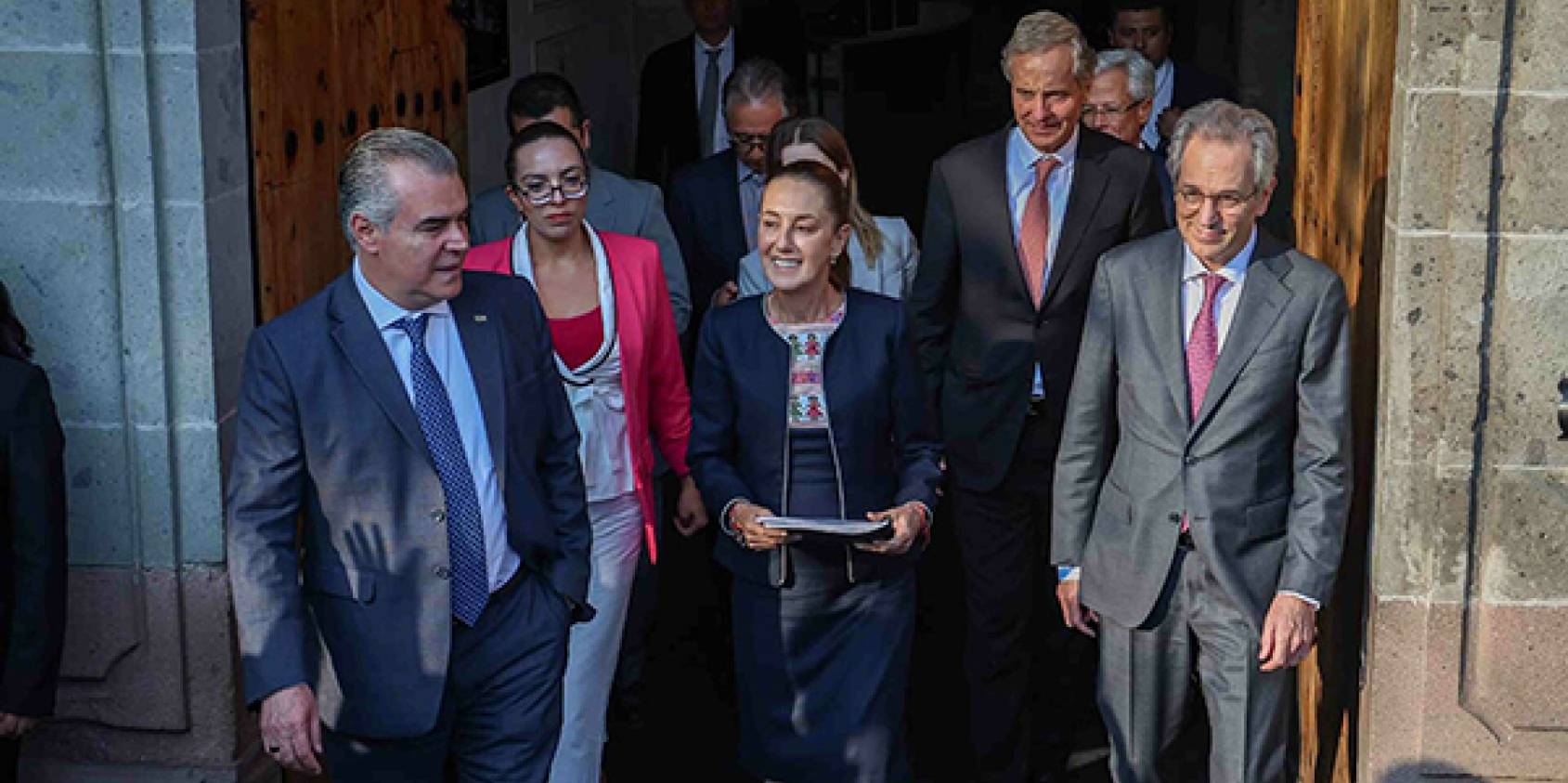 Sheinbaum y CMN afinan 38 proyectos de inversión para impulsar crecimiento