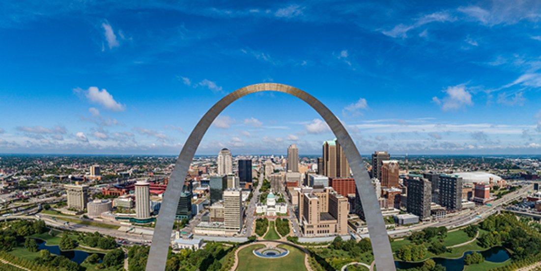 Mercado residencial en EU: más bajas de propiedades y auge de mercados refugio