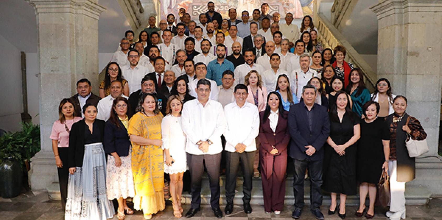 Oaxaca consolida entorno competitivo y concreta inversiones por 145 mil mdp