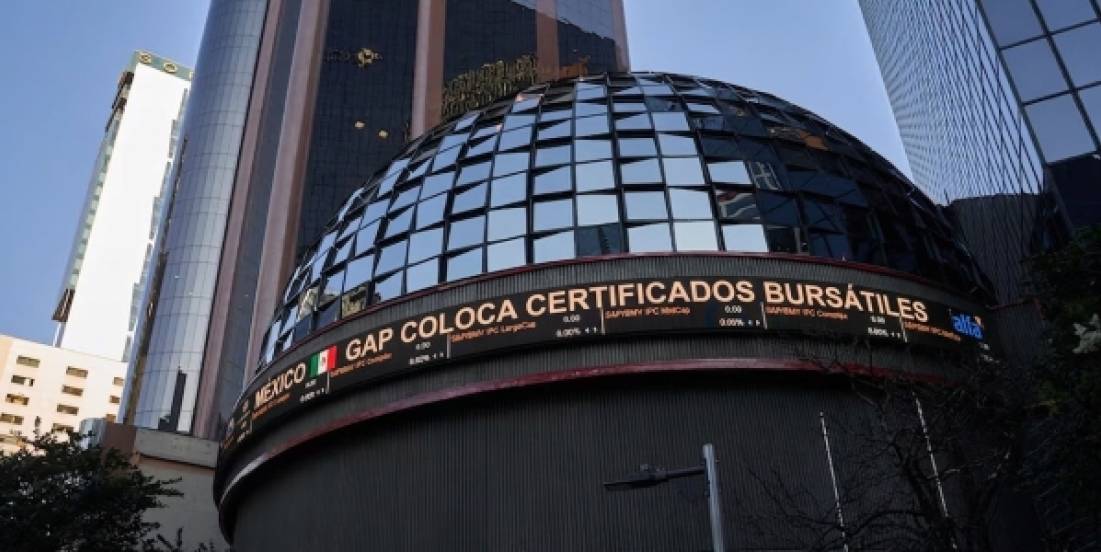 GAP coloca más de 10,700 mdp en la BMV y refuerza su estrategia financiera