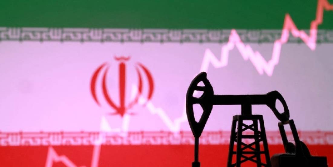 Peso gana terreno frente al dólar en medio de incertidumbre por conflicto en Irán