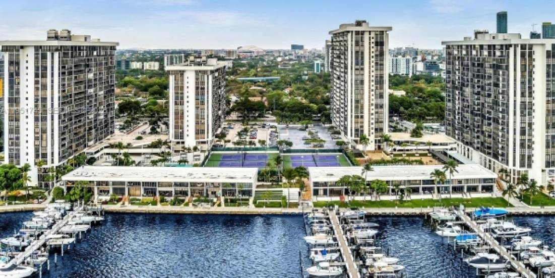 Mundial y rentas impulsan mercado de Miami: demanda mexicana crece