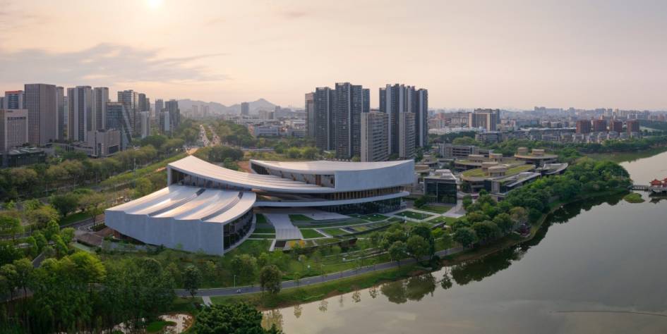 ZHA inaugura un ícono cultural en Dongguan