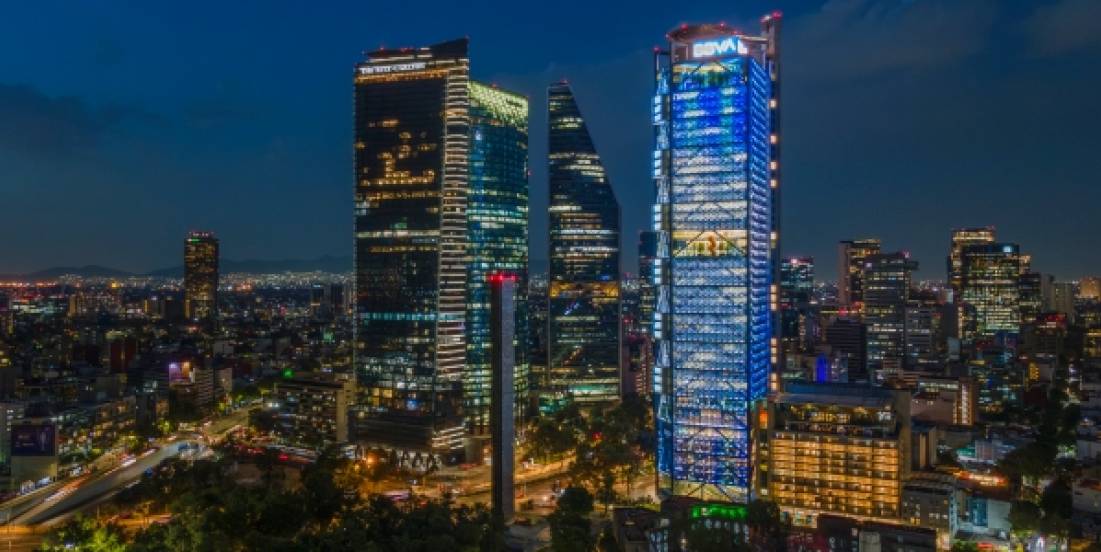 Oficinas en CDMX acumulan 477 mil m² de absorción bruta a septiembre